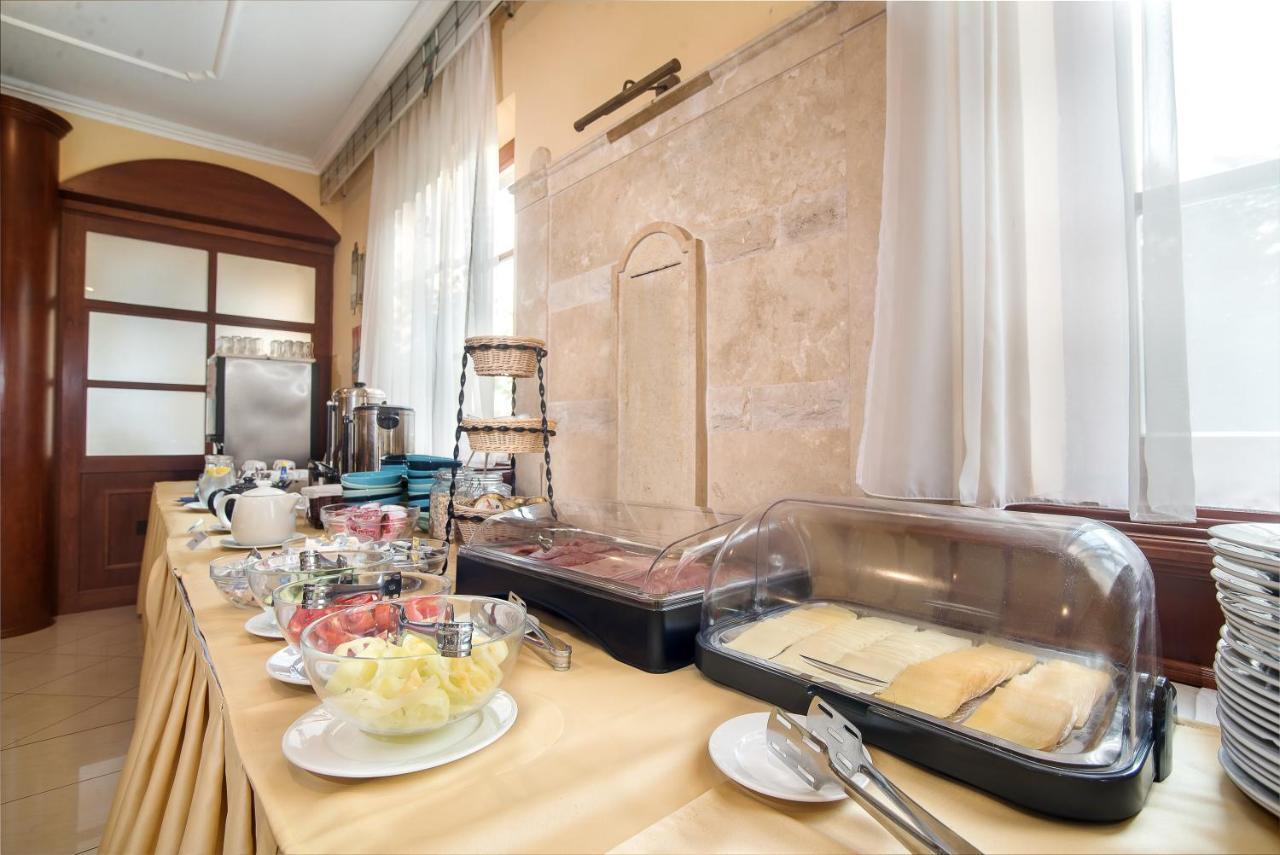 Regia Panzio Bed and Breakfast Halászi Eksteriør billede